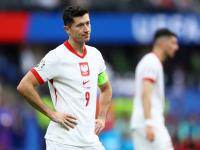 开云体育-包含荷兰队再度失利，陷入了晋级不确定的境地的词条