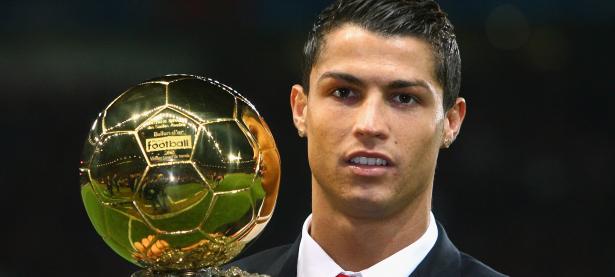 开云平台-丹麦队轻取马来西亚队，李梓嘉点燃赛场，一场冰与火的羽球交响