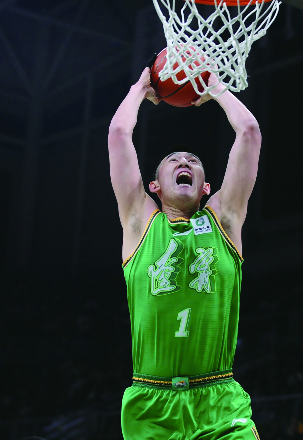 包含海南男篮探寻胜利之道，迎来成功一战的词条