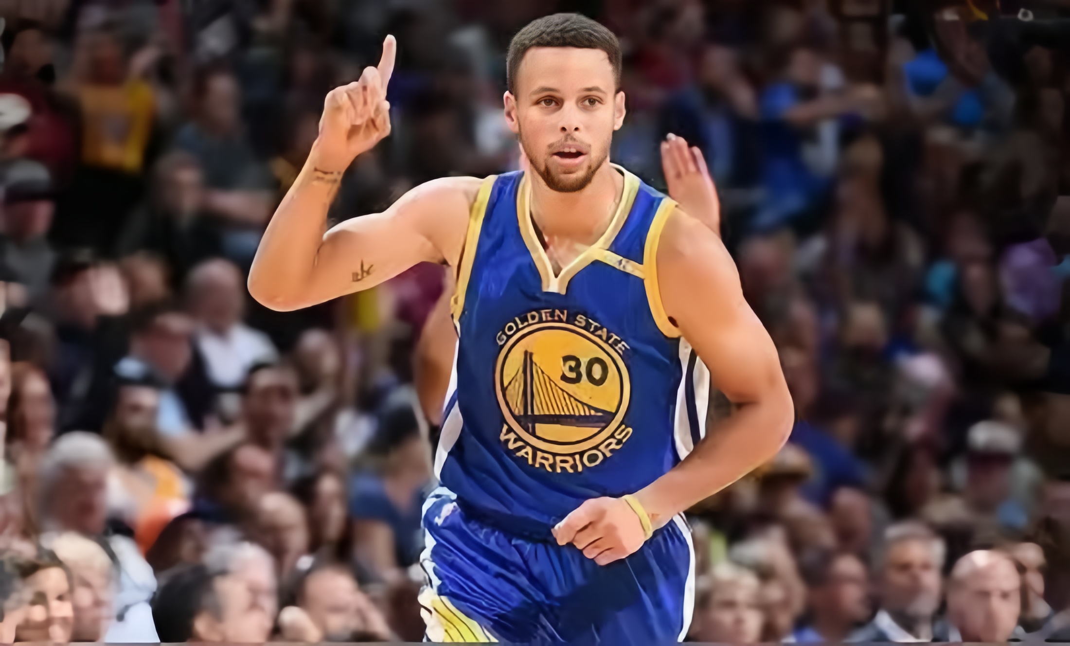 包含勇士队取得七连胜，稳坐榜首的词条