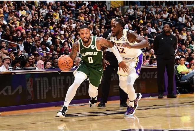 关于开拓者负魔术,利拉德砍下分全场最高的信息 关于开拓者负魔术,利拉德砍下分全场最高的信息