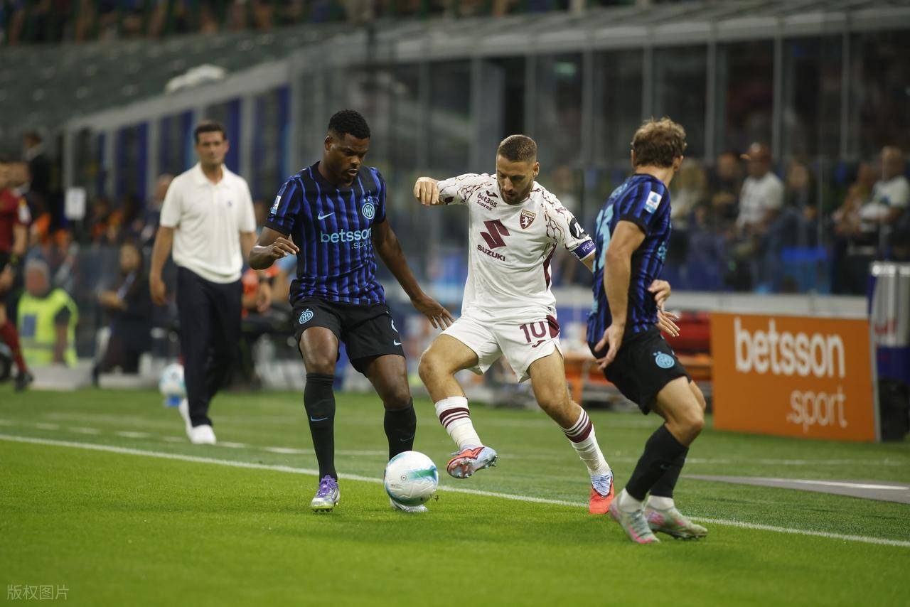 包含乌迪内斯主场逼平国米，恩尼斯定胜局进球的词条