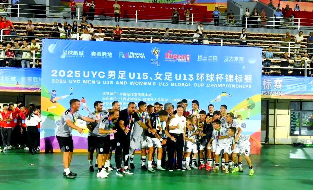 包含足球盛事激发热情,球场的争夺激烈有趣的词条 包含足球盛事激发热情,球场的争夺激烈有趣的词条