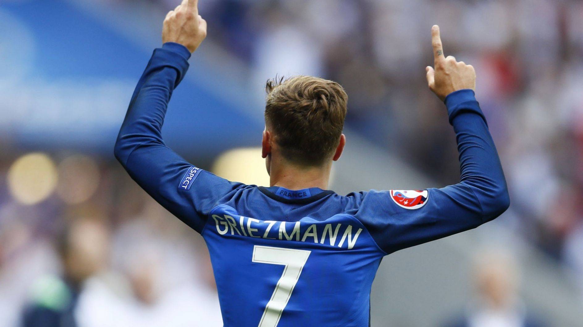 欧洲杯比赛关键时刻引人期待,球员技术精湛的简单介绍 欧洲杯比赛关键时刻引人期待,球员技术精湛的简单介绍