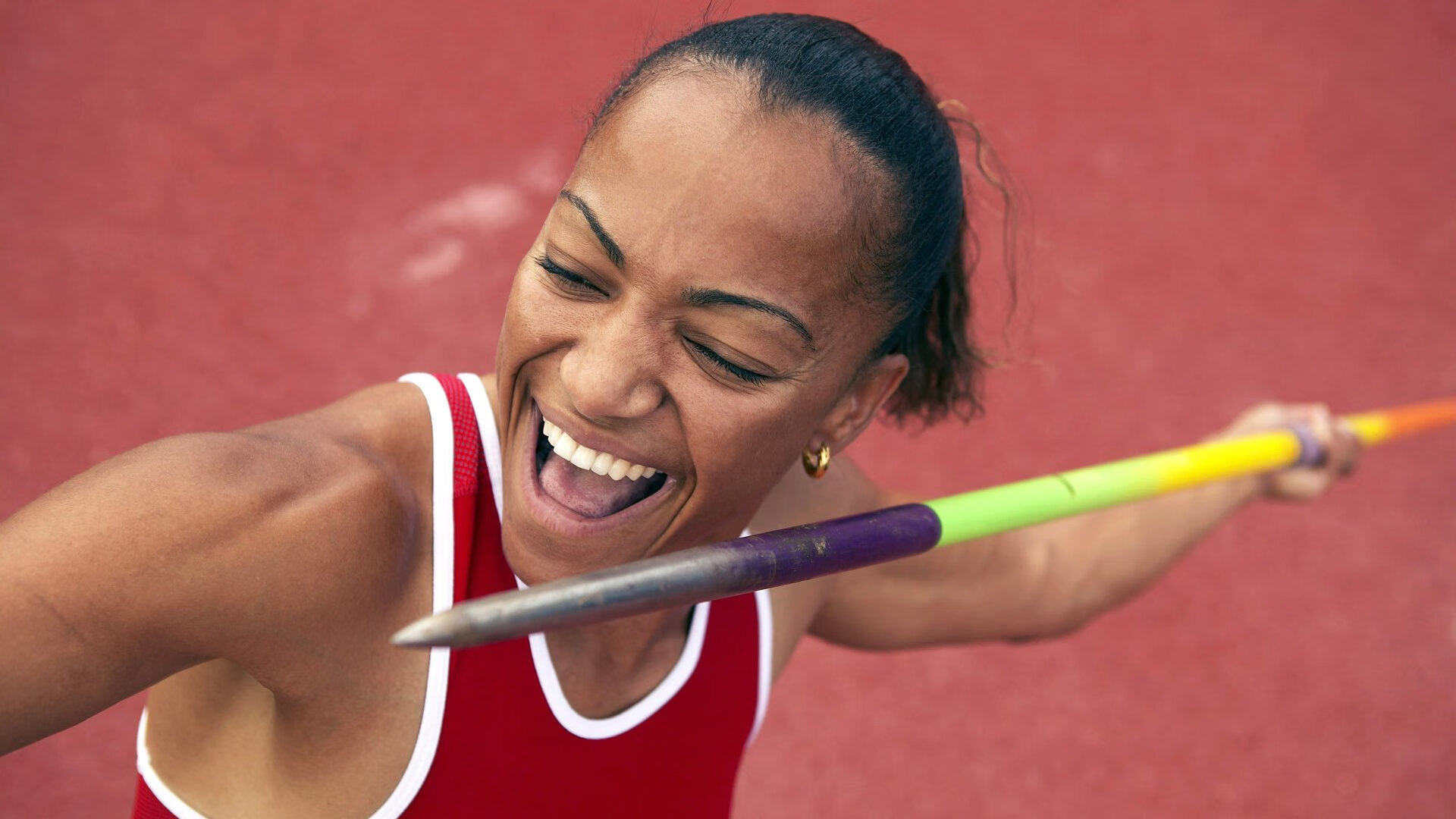 从波兰的稳健到姆巴佩的狂飙，足球世界中的掌控艺术