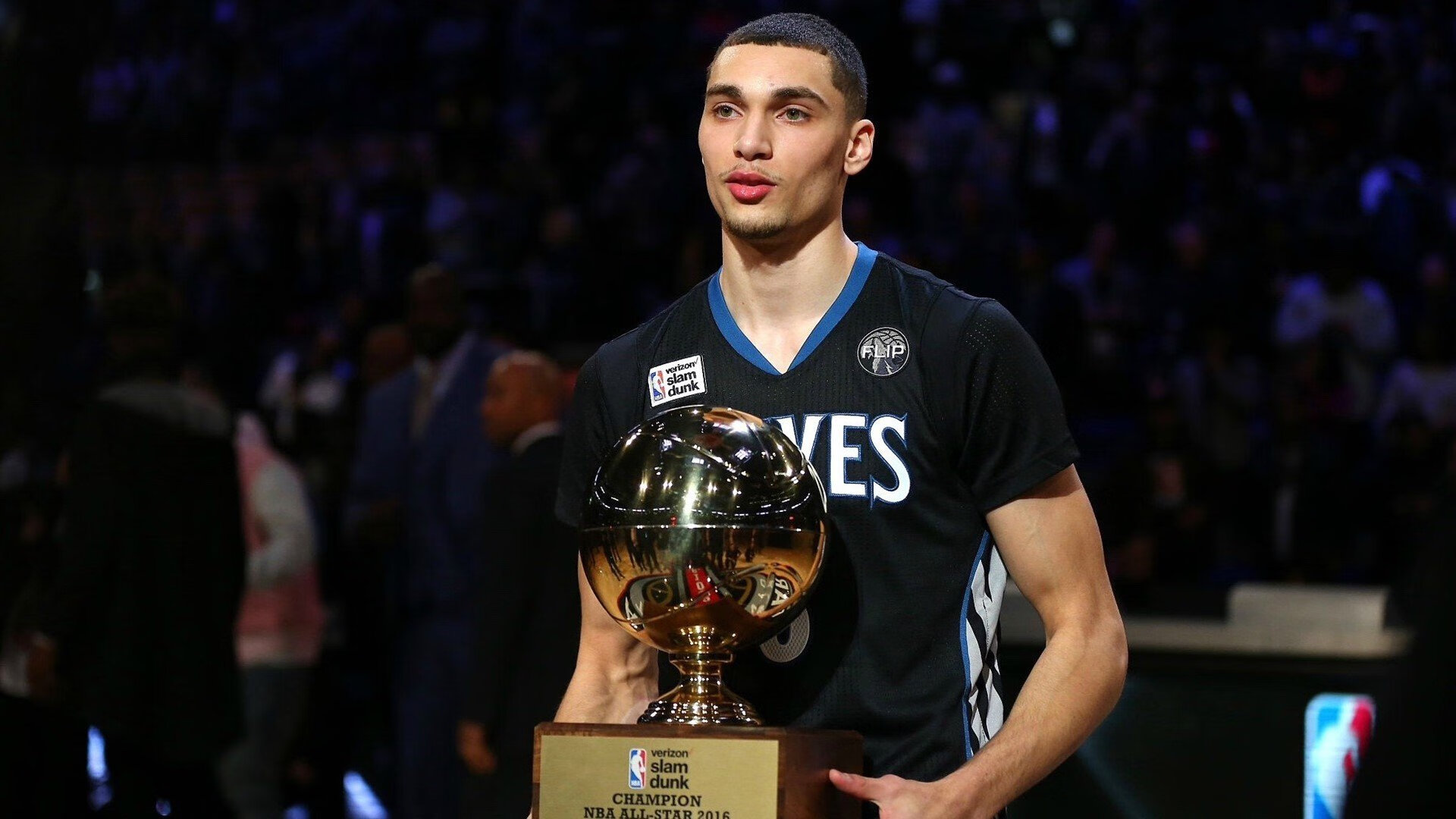 冰火交织，米切尔的统治与马刺的绝杀艺术